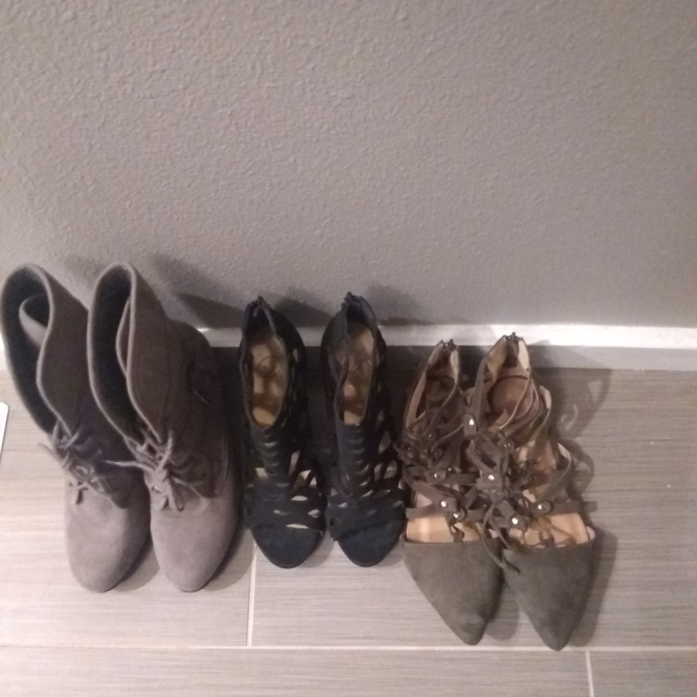 Heels/booties/flats/sandals